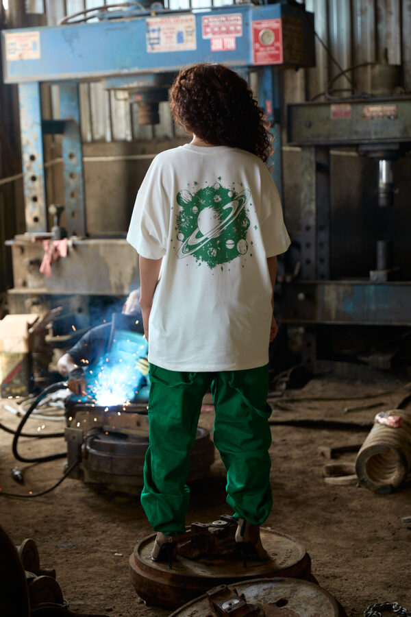 Kadın Ekru T-Shirt - Yeşil Galaxy Baskı